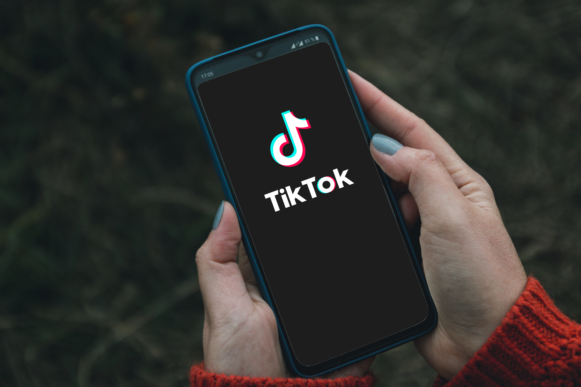 スマートフォンに表示されたTikTok